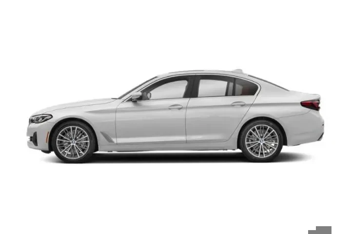 $33360 : BMW 5 Series 2023 AWD 530i x image 3