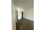 $2000 : Apartamento Grande 1 recámara thumbnail