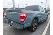 $30740 : Ford F-150 2023 4x4 XL 4dr S thumbnail