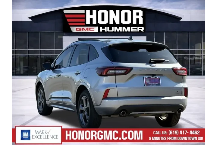 $23588 : Ford Escape 2024 ST-Line 4dr image 5