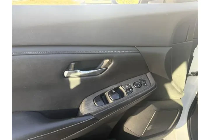 $15299 : Nissan Sentra 2021 SV 4dr Se image 9