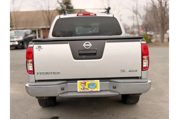 $13500 : 2012 Frontier SL image 9