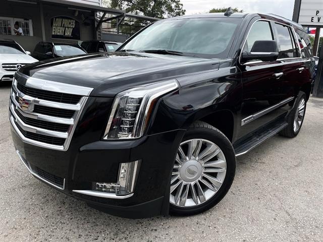 2020 Escalade 2WD 4dr Premium image 1