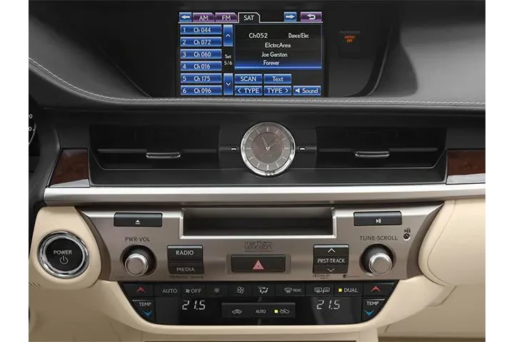 $16700 : Lexus ES 300h 2014 4dr Sedan image 9