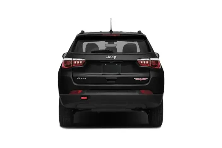 $8848 : Jeep Compass 2019 4x4 Trailh image 8