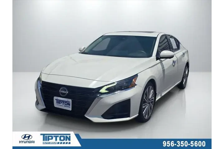 $23999 : Nissan Altima 2023 2.5 SL 4d image 2