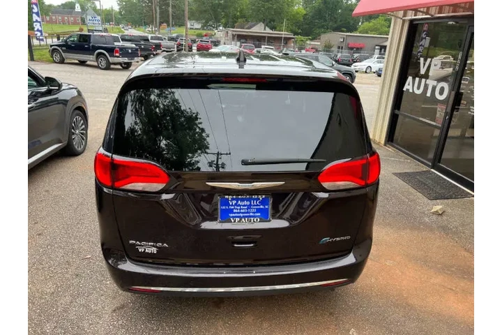 $17999 : 2018 Pacifica Hybrid Touring image 6
