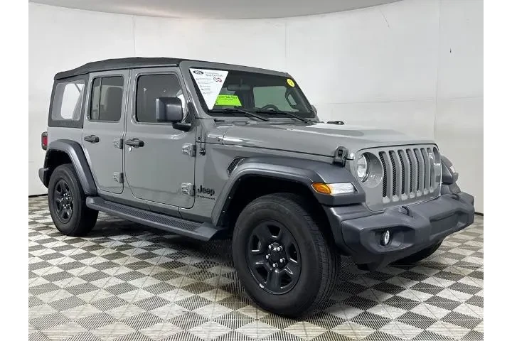 $27000 : Jeep Wrangler 2023 4x4 Sport image 1