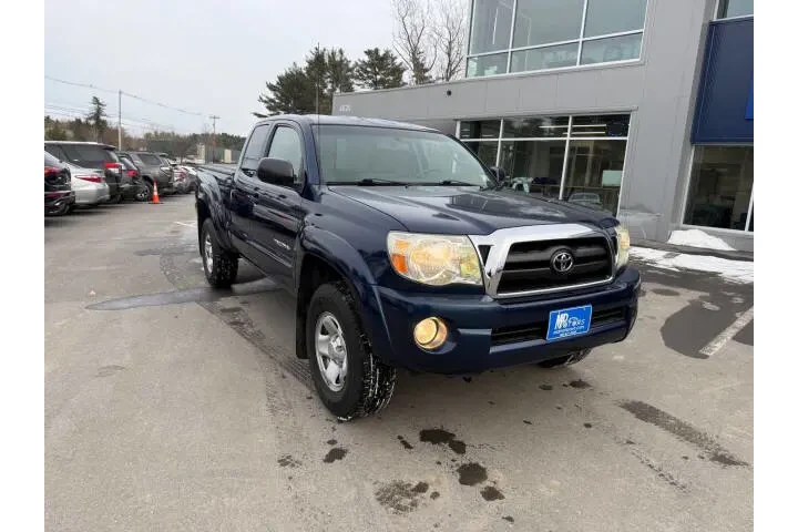 $17999 : 2007 Tacoma V6 image 4