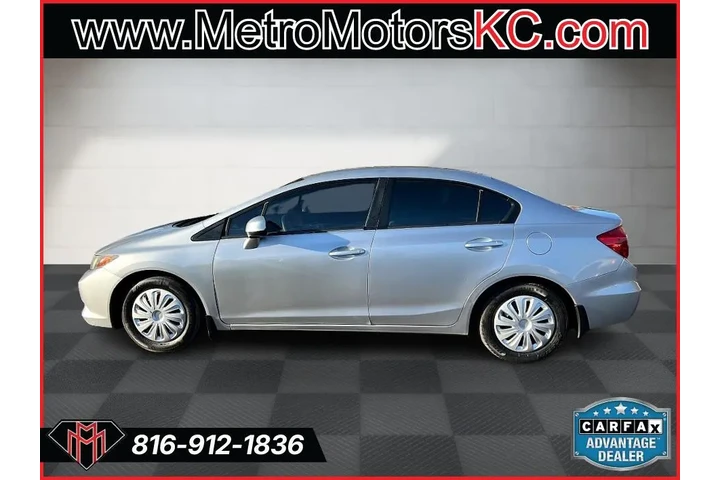 $12989 : 2012 Civic Sdn 4dr Auto LX image 2