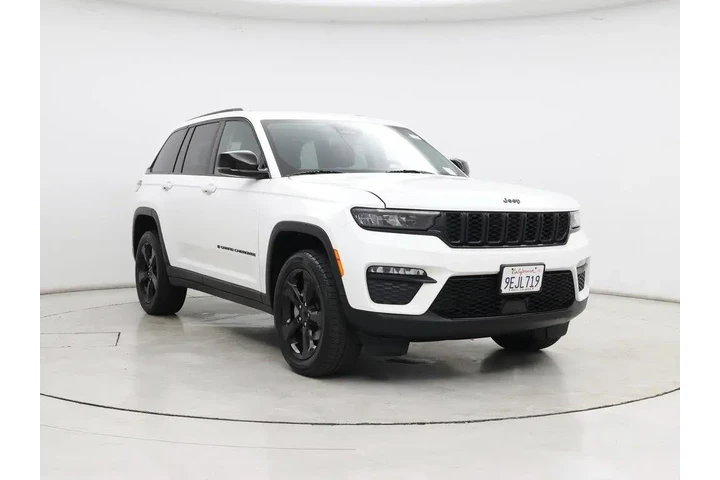 $32998 : Jeep Grand Cherokee 2023 4x2 image 1