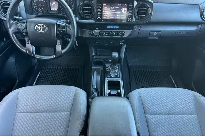 $33500 : Toyota Tacoma 2022 4x4 TRD O image 6