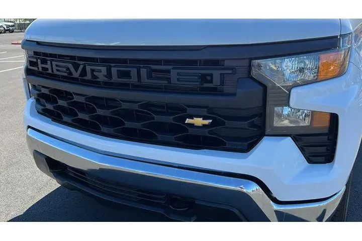 $28984 : Chevrolet Silverado 1500 202 image 10