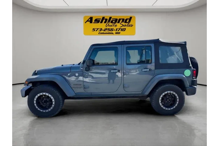 $14500 : 2015 Wrangler Unlimited Sport image 4