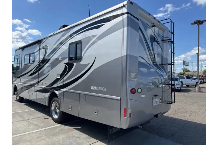 $52999 : 2013 Motorhome Chassis image 8