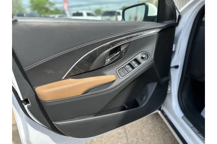 $14999 : 2016 LaCrosse Leather image 10