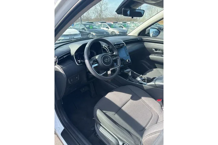 $21047 : Hyundai TUCSON 2023 AWD SE 4 image 6