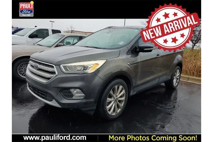 $12000 : Ford Escape 2017 AWD Titaniu image 2