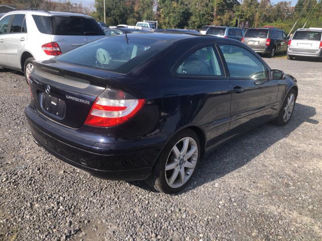 $4995 : 2005 Mercedes-Benz C-Class C image 3