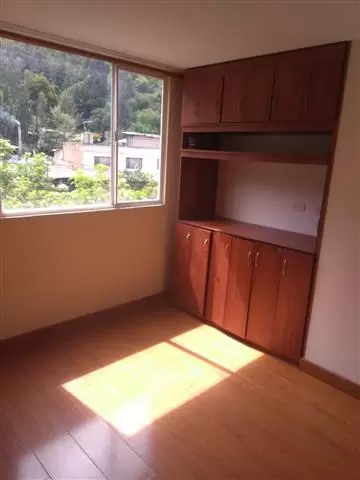ARRIENDO APARTAMENTO image 8