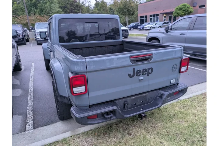 $34729 : Jeep Gladiator 2024 4x4 Spor image 4