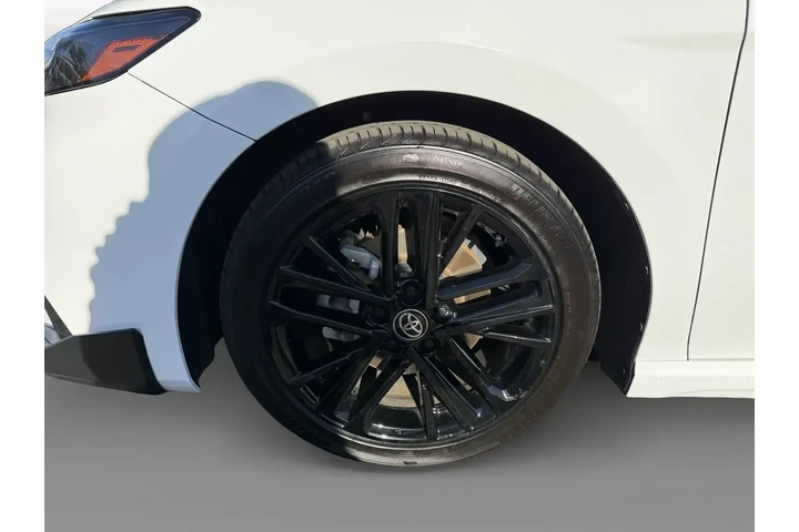 $27500 : Toyota Camry 2025 SE 4dr Sed image 9