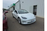 Tesla Model 3 2023 4dr Sedan en Kings County