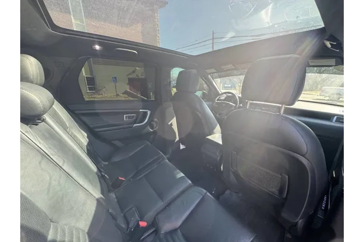 $7999 : 2016 Land Rover Discovery Spo image 10