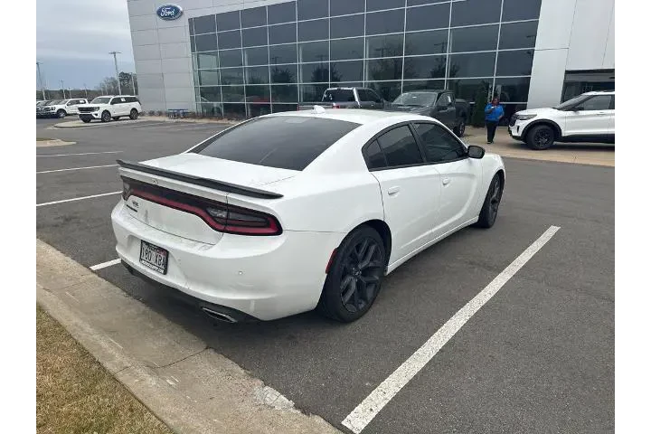 $16979 : Dodge Charger 2020 SXT 4dr S image 5