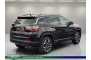 $23798 : Jeep Compass 2022 4x4 Limite thumbnail