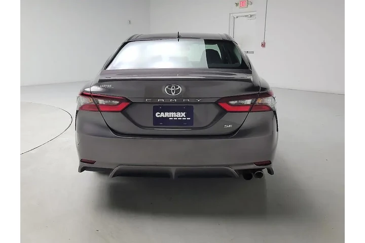 $27998 : Toyota Camry 2024 SE 4dr Sed image 6