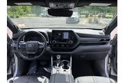 $33997 : 2021 Highlander XSE thumbnail