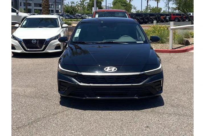 $19990 : Hyundai ELANTRA 2024 SEL 4dr image 8