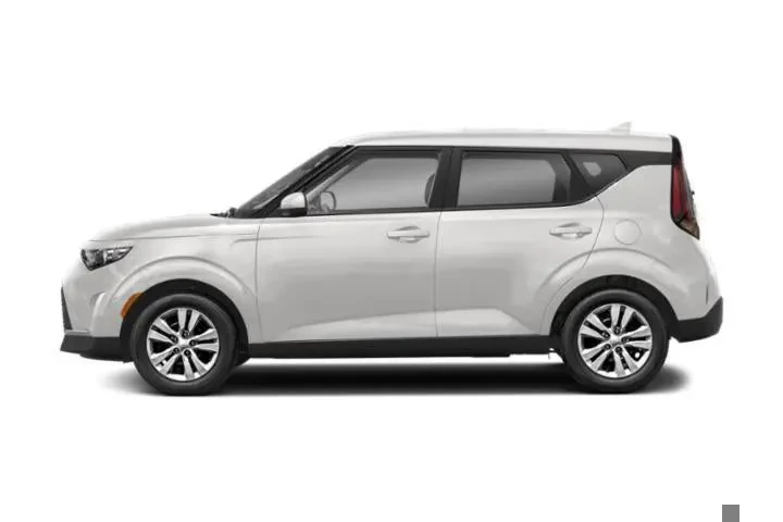 $17933 : Kia Soul 2024 LX 4dr Crossov image 2