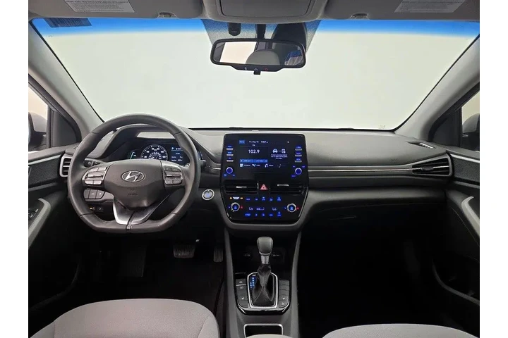 $17998 : Hyundai IONIQ Plug-in Hybrid image 9