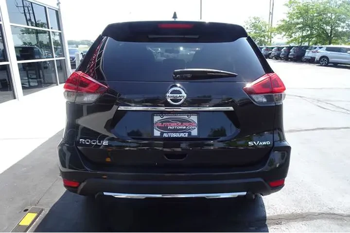 $14990 : 2018 Rogue image 7