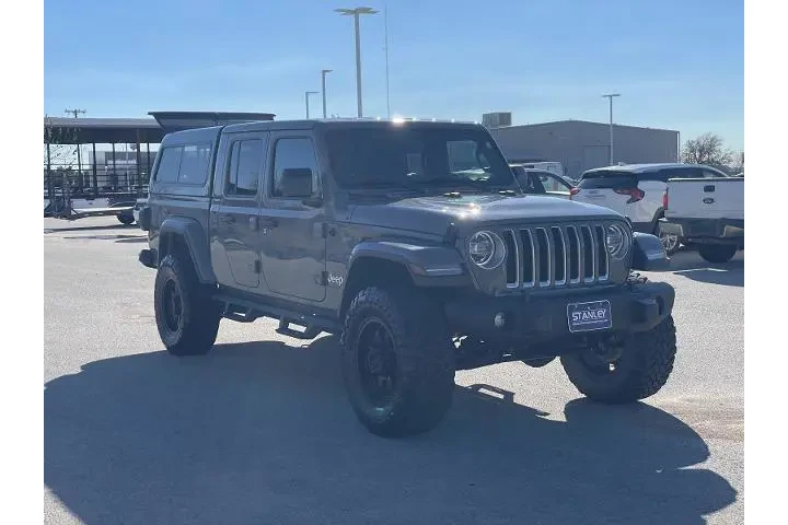 $33998 : Jeep Gladiator 2022 4x4 Over image 8