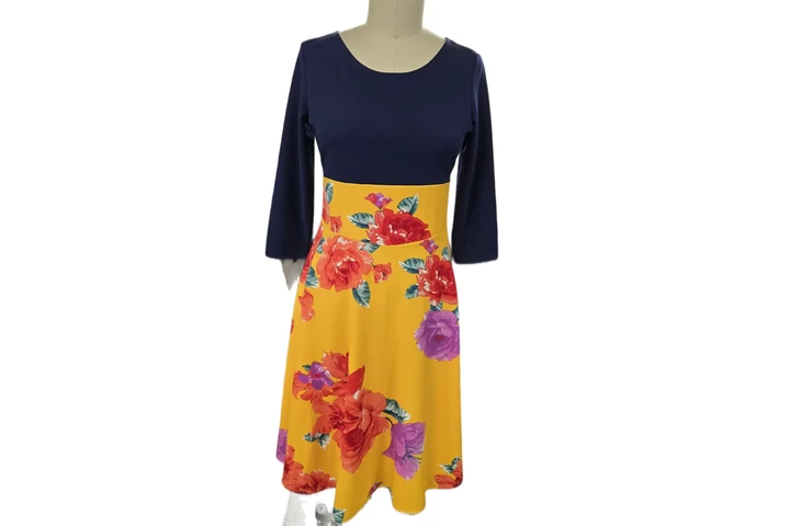 $10 : VENDO  VESTIDOS Y FALDAS image 6