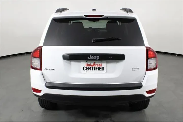 $12520 : Jeep Compass 2017 4X4 Sport image 7