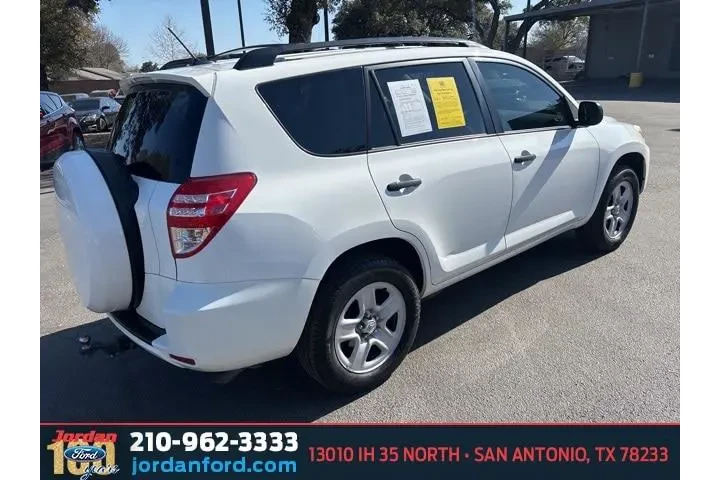 $11995 : Toyota RAV4 2011 Base 4dr SU image 7