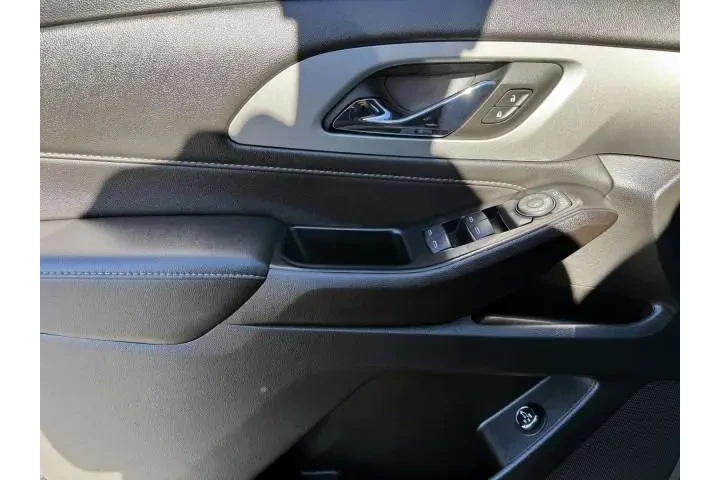 $31999 : Chevrolet Traverse 2023 4x4 image 7