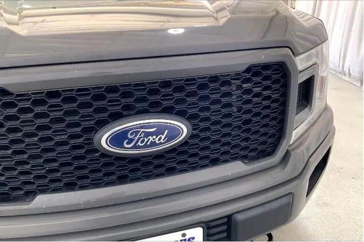 $27851 : Ford F-150 2020 4x4 XL 4dr S image 7