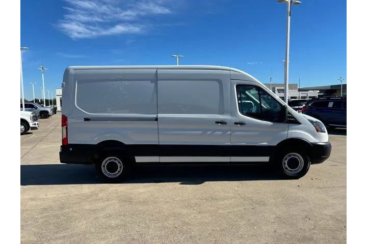 $26499 : Ford Transit 2019 250 3dr LW image 2