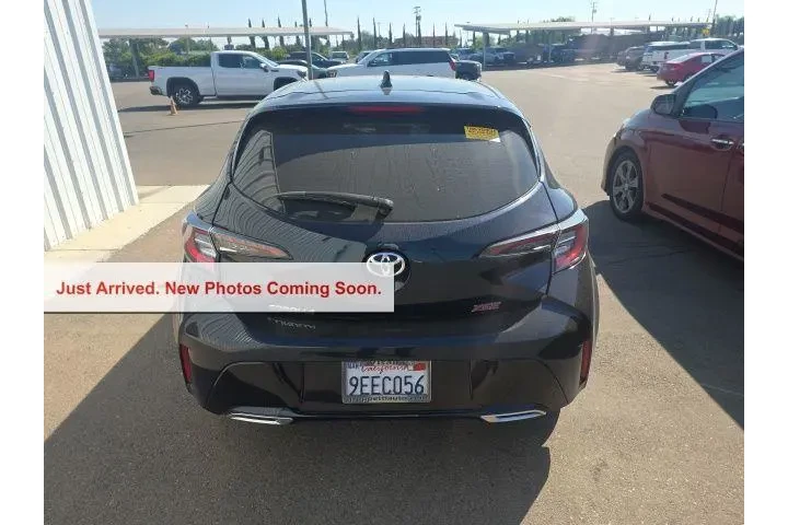 $19900 : Toyota Corolla Hatchback 202 image 5