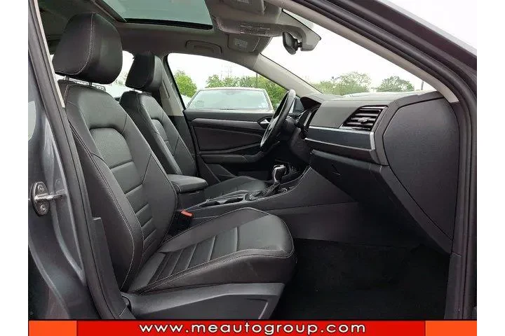 $19704 : Volkswagen Jetta 2024 SE 4dr image 10