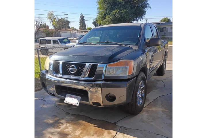 $6500 : Camioneta de Trabajo image 2
