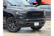 $37972 : Ram 1500 2021 4x4 Limited 4d thumbnail