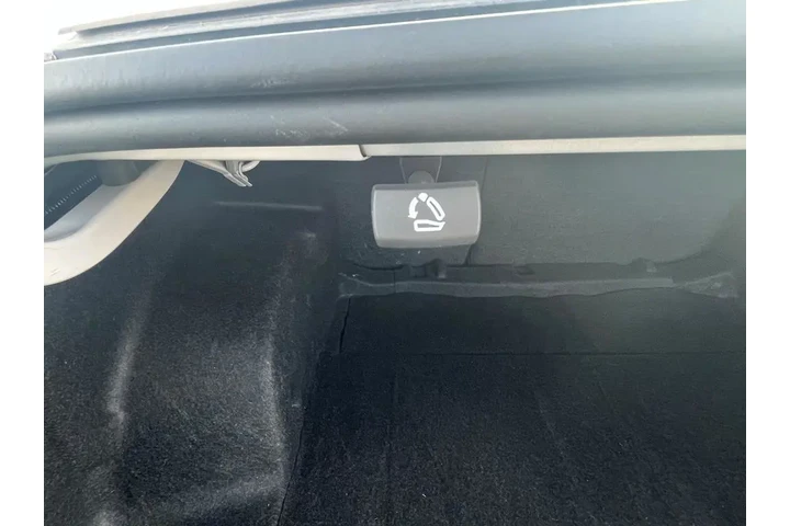 $20200 : Chevrolet Malibu 2023 LT 4dr image 9