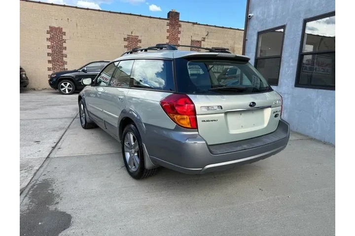 $6995 : 2005 Outback 3.0R L.L.Bean Ed image 4
