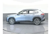 $22982 : Toyota Corolla Cross 2022 XL thumbnail